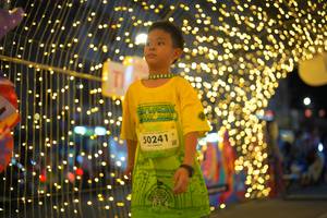 BIB: 50241
                            <button type="button" onclick="openModal(21750311)" class="btn btn-primary btn-sm float-right btn-popup" data-toggle="modal" data-target=".modal-high-quality">
                        <i class="fas fa-shopping-cart"></i> Add to Cart
                    </button>
                                            <button type="button" onclick="isThisMe(21750311, true)" class="btn btn-success btn-sm float-right btn-popup btn-isme hidden" data-toggle="tooltip" data-placement="bottom" title="นี่คือรูปของคุณใช่ไหม คลิกที่นี่เพื่อเอาเข้าอัลบั้ม">
                        <i class="fas fa-plus"></i> Add to album
                    </button>
                    <button type="button" onclick="isThisMe(21750311, false)" class="btn btn-warning btn-sm float-right btn-popup btn-isnotme hidden">
                        <i class="fas fa-ban"></i> Remove from album
                    </button>